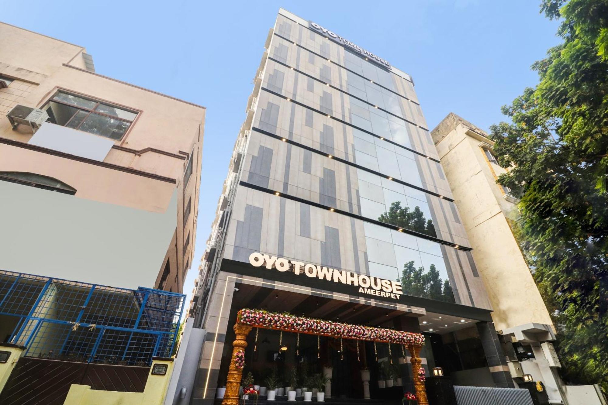 OYO Townhouse 1033 Ameerpet Haiderabad Buitenkant foto